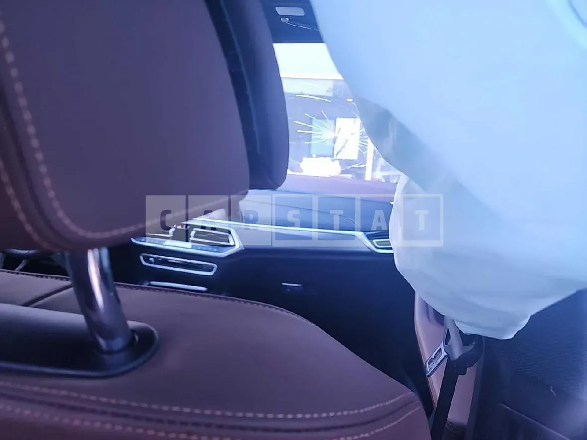 Photo 2 of 23: 2023 BMW X5 xDrive40i, VIN WBACR6105P9R61152 — Korean insurance auction