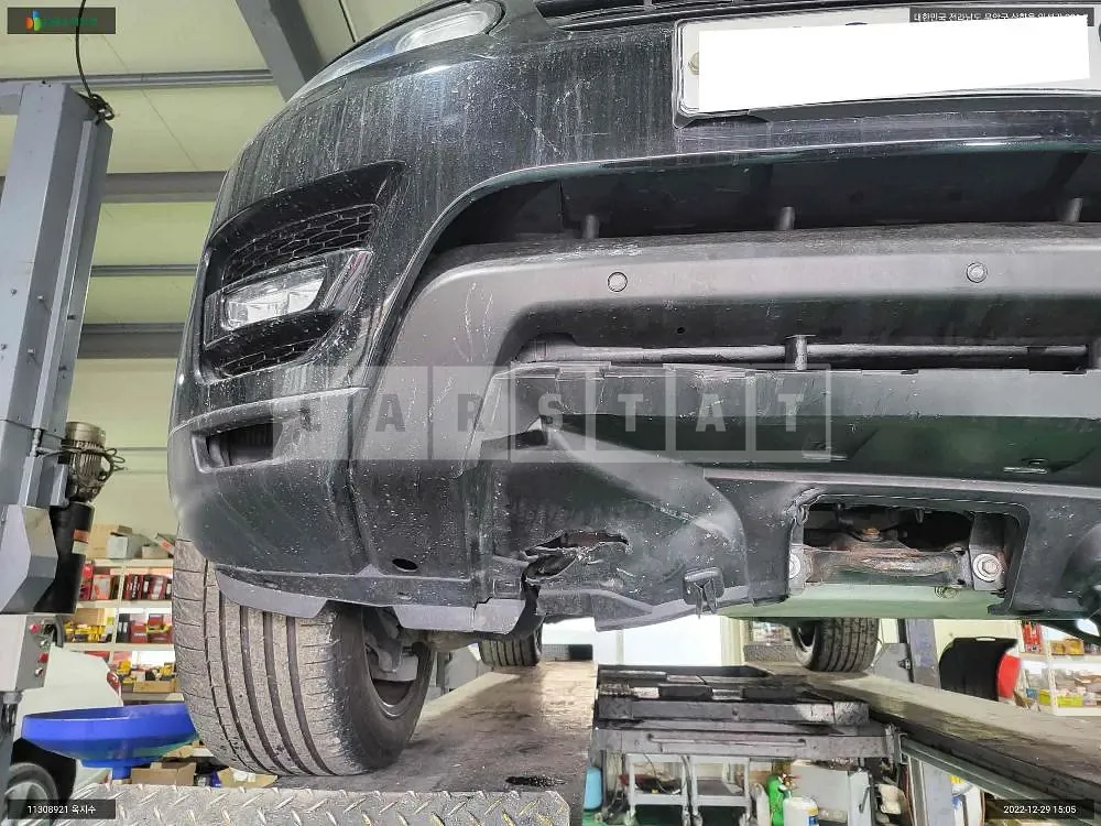 Photo 2 of 10: 2016 Land Rover Range Rover Sport 3.0d, VIN SALWA2KF4GA656137 — Korean insurance auction
