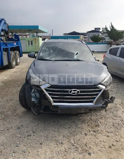Photo 1 of 8: 2020 Hyundai Tucson, VIN KMHJ381ABLU166846 — Korean insurance auction