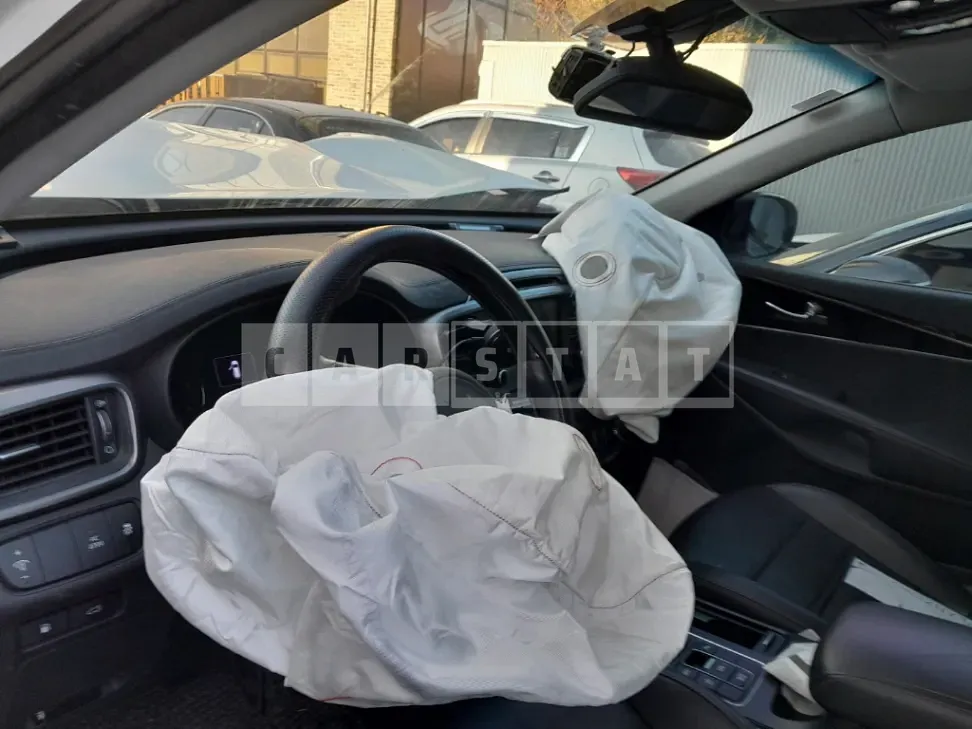 Photo 2 of 11: 2015 Kia Sorento — Korean insurance auction