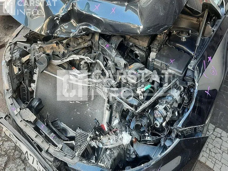 Photo 2 of 6: 2018 Kia K5, VIN KNAGU411BKA270801 — Korean insurance auction