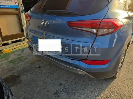 Photo 2 of 14: 2017 Hyundai Tucson, VIN KMHJ2815GHU224359 — Korean insurance auction