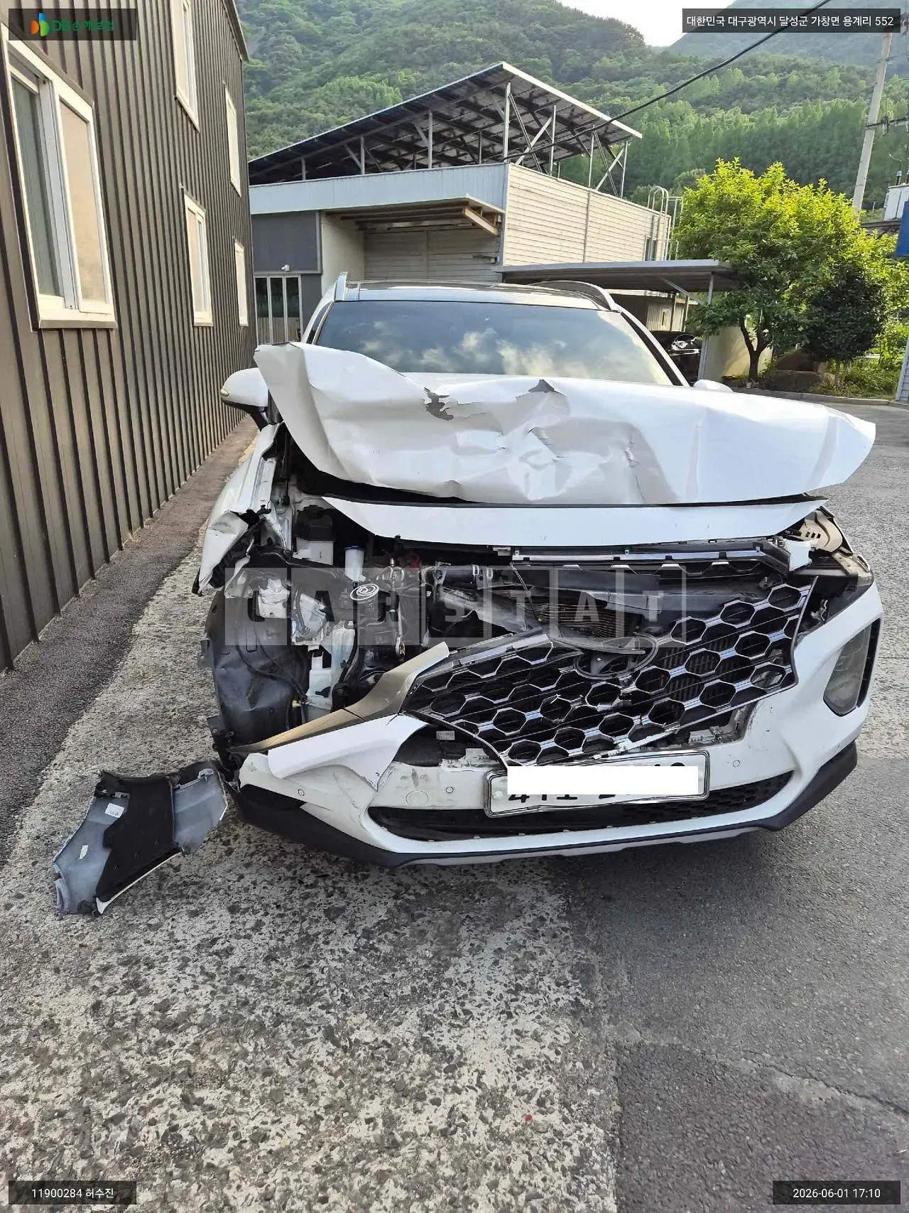 Photo 2 of 17: 2019 Hyundai Santa Fe, VIN KMHS381ABKU145755 — Korean insurance auction
