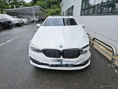 Photo 1 of 15: 2018 BMW 530i xDrive — Korean insurance auction