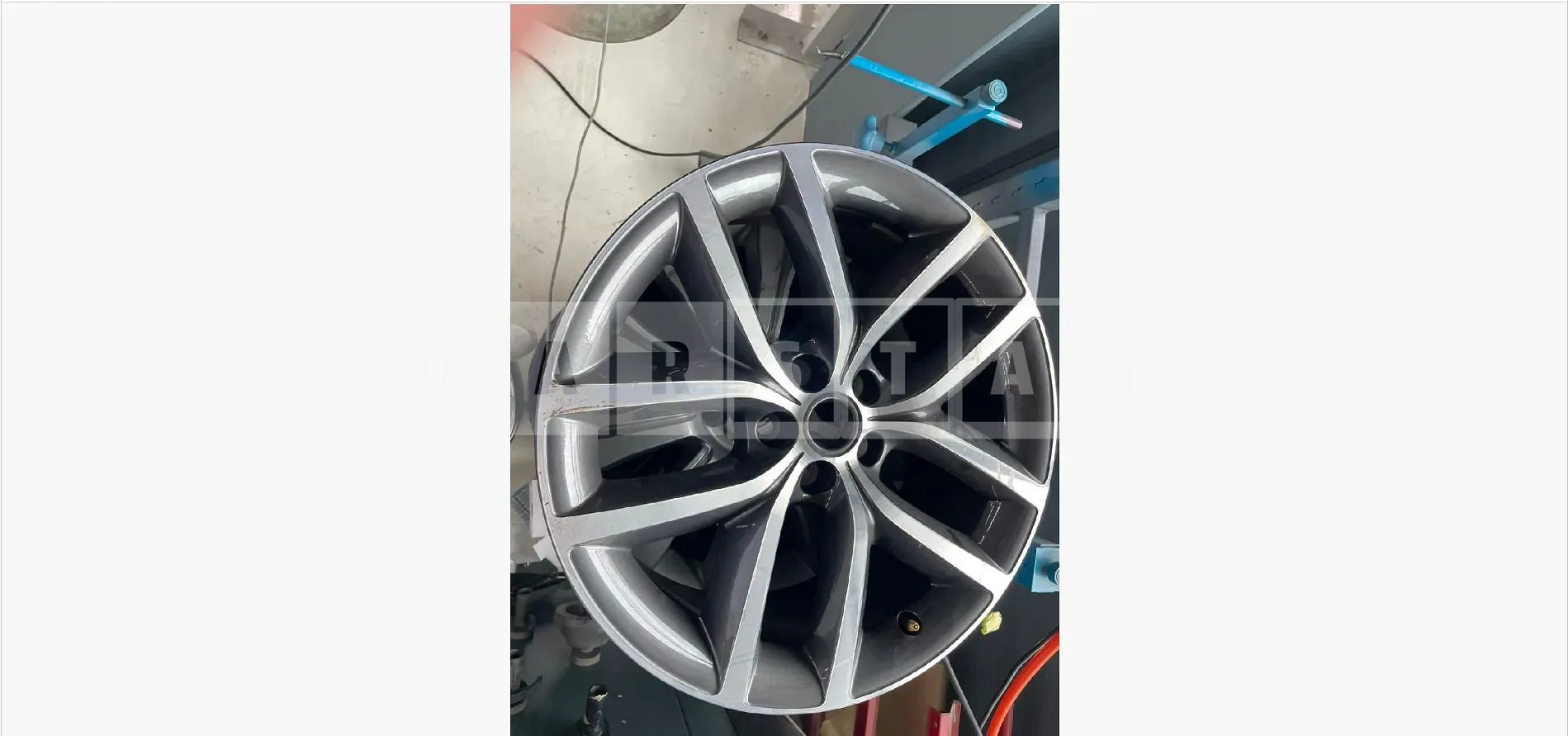 Photo 2 of 4: 2024 Land Rover (parts) Range Rover Evoque Wheels — Korean insurance auction