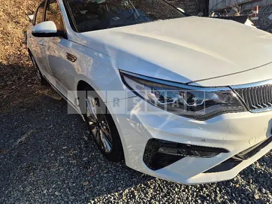 Photo 2 of 23: 2019 Kia K5, VIN KNAGU411BKA328351 — Korean insurance auction
