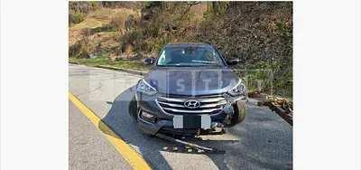 Photo 1 of 6: 2016 Hyundai Santa Fe DM Diesel 2.0 4WD — Korean insurance auction
