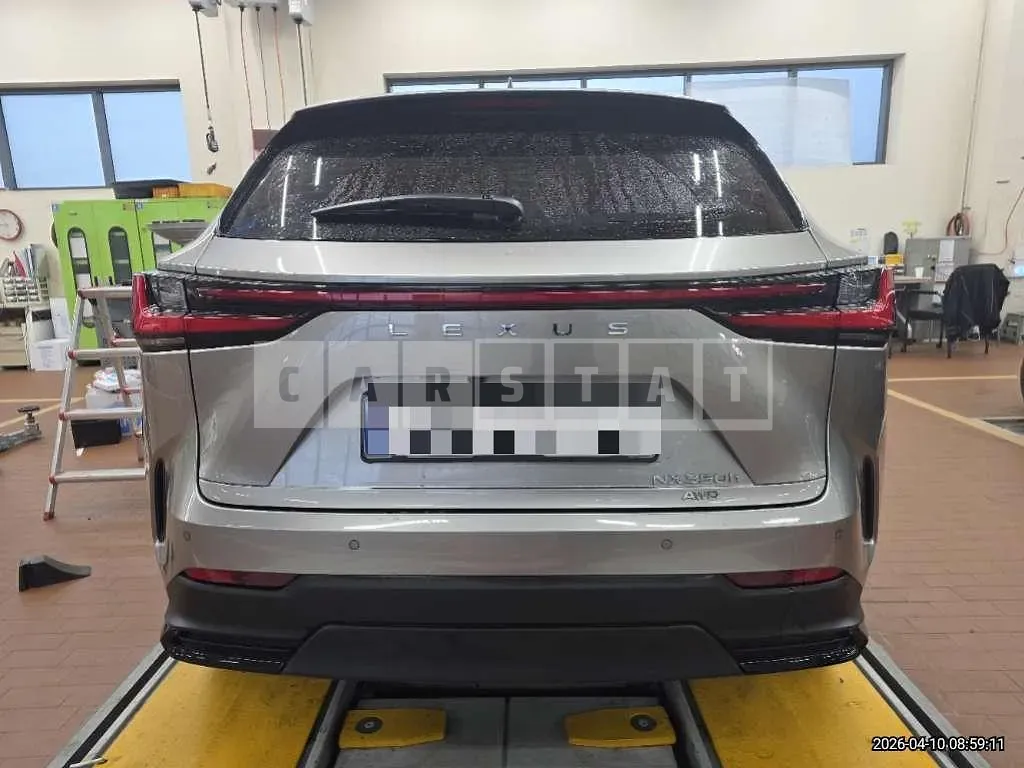 Photo 2 of 59: 2025 Lexus NX350h — Korean insurance auction