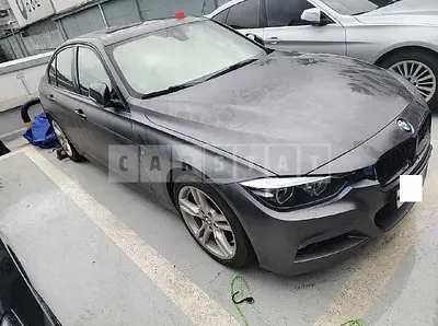 Photo 1 of 38: 2018 BMW 330i — Korean insurance auction