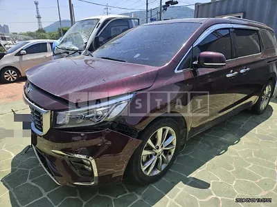 Photo 1 of 11: 2018 Kia Carnivals — Korean insurance auction