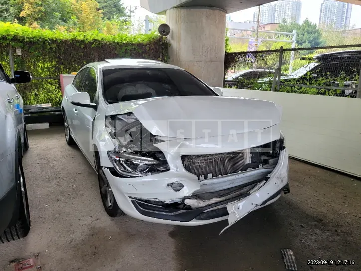 Photo 2 of 25: 2017 Volvo S60 D3, VIN YV1FS79B0H2440713 — Korean insurance auction