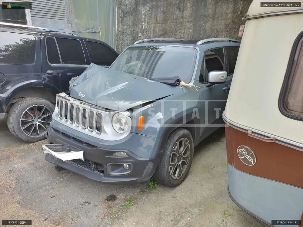Photo 2 of 9: 2016 Jeep Renegade, VIN 1C4BU0000GPC93110 — Korean insurance auction