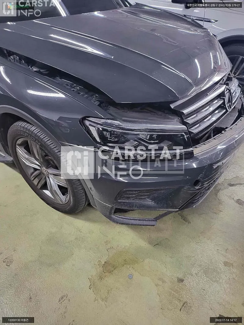 Photo 2 of 33: 2018 Volkswagen Tiguan 2.0 TDI, VIN WVGZZZ5NZJW961887 — Korean insurance auction