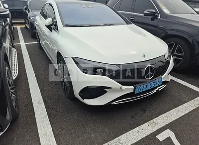 Photo 1 of 24: 2022 Mercedes-Benz EQE350 + — Korean insurance auction