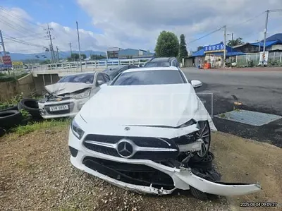 Photo 1 of 18: 2019 Mercedes-Benz CLS400d 4Matic — Korean insurance auction