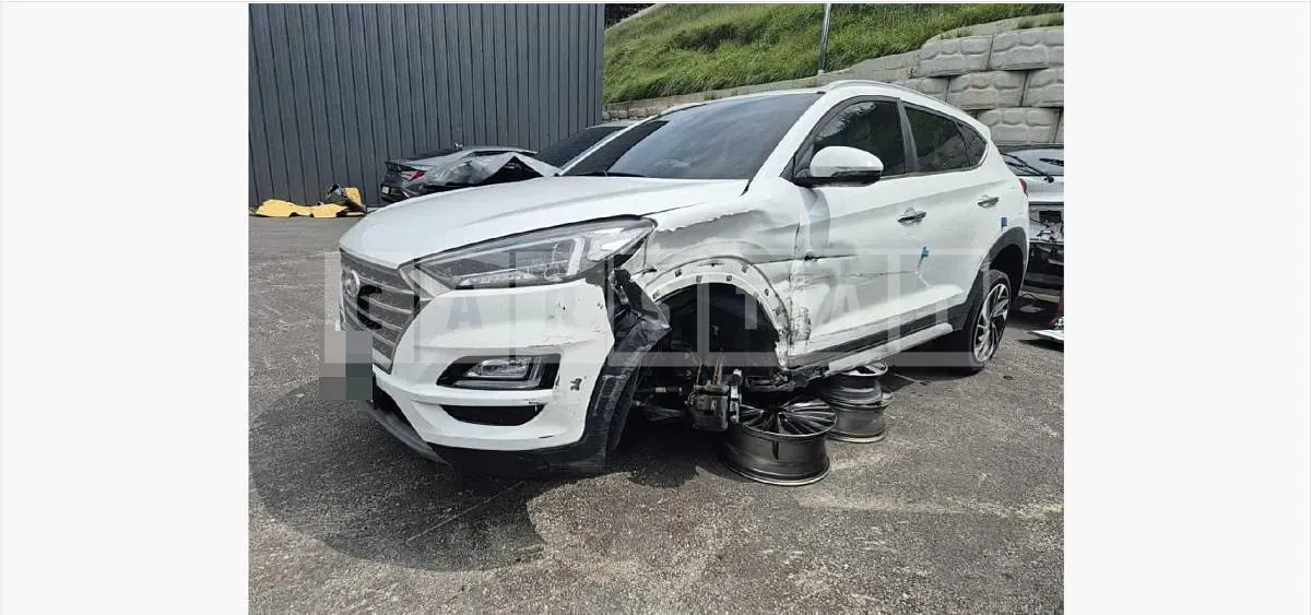 Photo 2 of 36: 2018 Hyundai Tucson TL 1.6 — Korean insurance auction