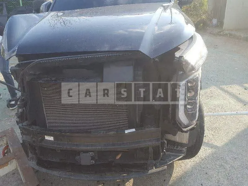 Photo 2 of 28: 2019 Hyundai Palisade, VIN KMHR381EDKU043633 — Korean insurance auction