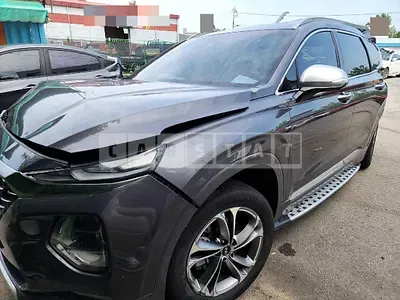 Photo 1 of 15: 2018 Hyundai Santa Fe TM 4WD — Korean insurance auction