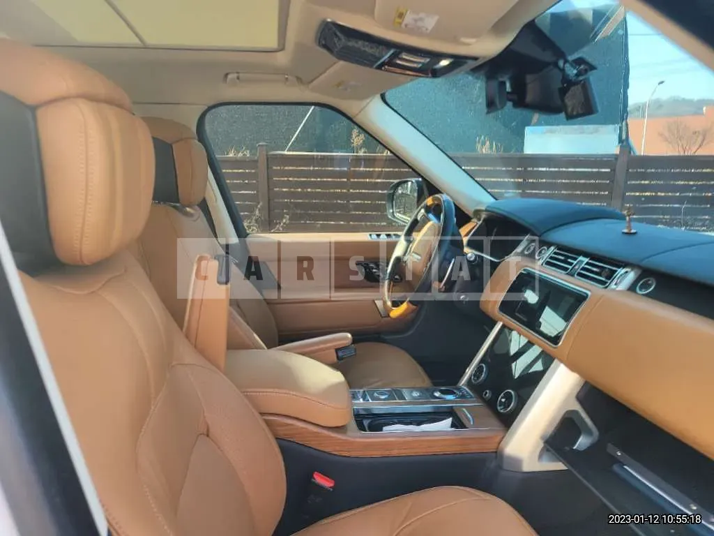 Photo 2 of 50: 2018 Land Rover Range Rover 4.4d, VIN SALGA2BJ7JA512582 — Korean insurance auction