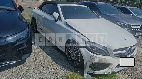 Photo 2 of 9: 2018 Mercedes-Benz C 200 Cabriolet, VIN WDDWK4CB0JF596143 — Korean insurance auction