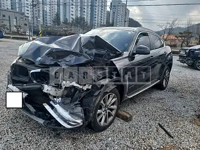 Photo 1 of 19: 2015 BMW X6 xDrive 30d, VIN WBAKV2107F0R23943 — Korean insurance auction