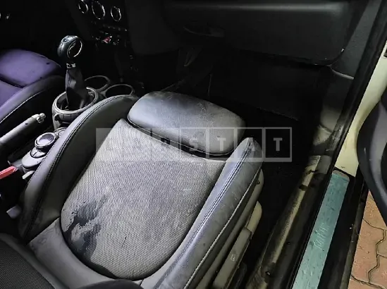 Photo 2 of 48: 2015 MINI Cooper Five-Door — Korean insurance auction