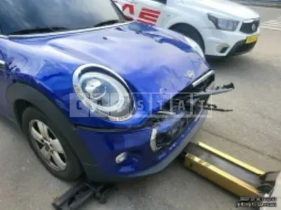 Photo 1 of 4: 2019 MINI Cooper Five-Door — Korean insurance auction