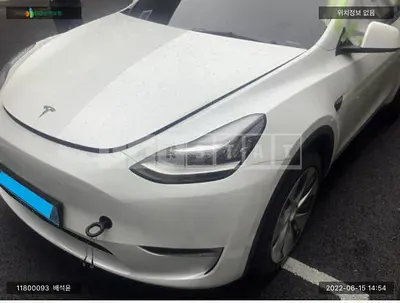 Photo 1 of 12: 2021 Tesla Model Y Long Range, VIN 5YJYGDEE4MF173554 — Korean insurance auction
