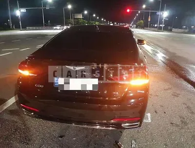 Photo 1 of 12: 2017 Genesis G80 3.3 — Korean insurance auction