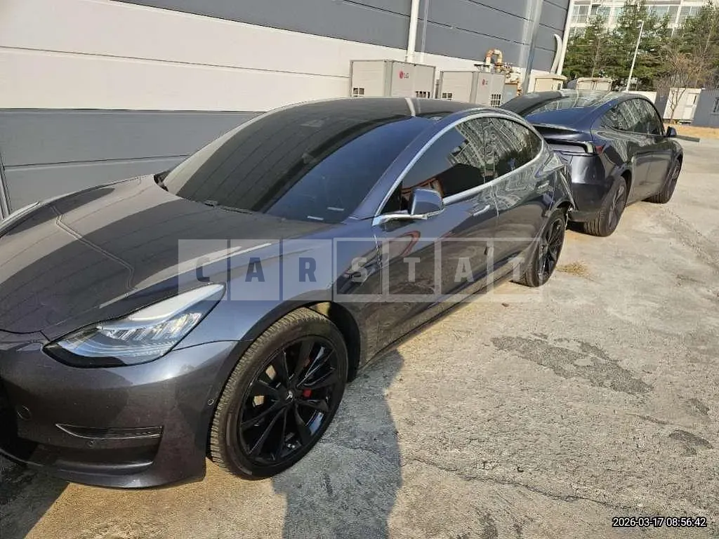 Photo 2 of 10: 2020 Tesla Model 3 Standard Range Plu — Korean insurance auction