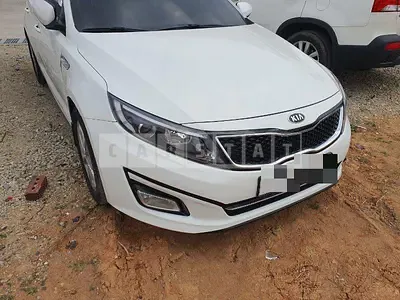 Photo 1 of 11: 2015 Kia K5 2.0 (Rental Car), VIN KNAGN418BGA625299 — Korean insurance auction