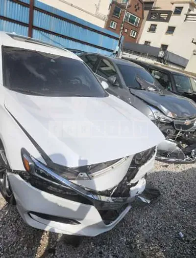 Photo 1 of 6: 2019 Honda Accord — Korean insurance auction