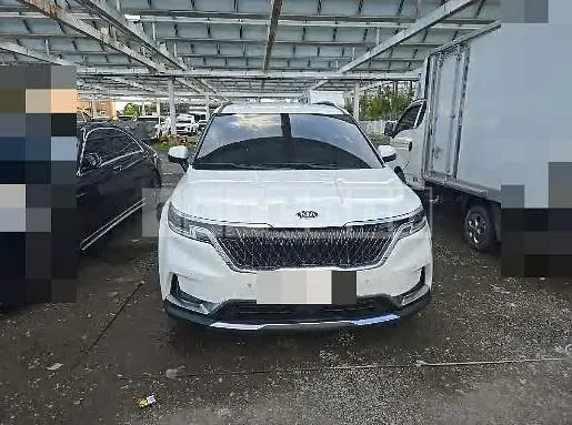 Photo 2 of 18: 2020 Kia Carnivals — Korean insurance auction
