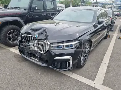 Photo 1 of 12: 2021 BMW 730Ld xDrive, VIN WBA7J4104MCG02650 — Korean insurance auction