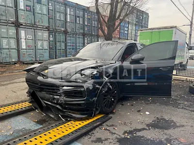 Photo 1 of 12: 2019 Porsche Cayenne, VIN WP1AA29Y5KDA37643 — Korean insurance auction