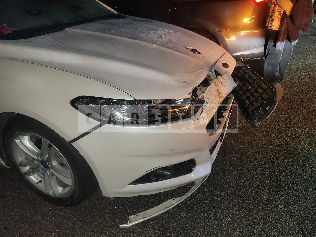 Photo 2 of 8: 2015 Ford Mondeo, VIN WF0DXXWPCFFC67364 — Korean insurance auction