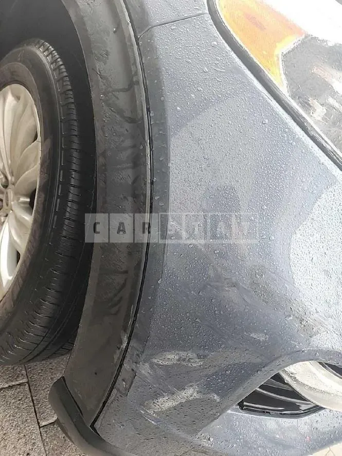 Photo 2 of 3: 2021 Ford (parts) Explorer Wheel, Headlamp — Korean insurance auction