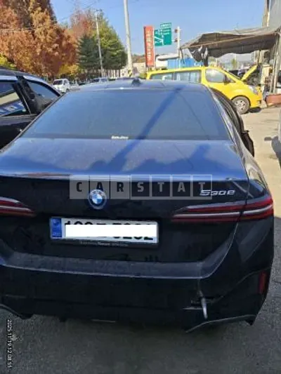 Photo 1 of 16: 2025 BMW 530e, VIN WBA71FJ02SCU62412 — Korean insurance auction