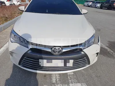 Photo 1 of 21: 2017 Toyota Camry — Korean insurance auction