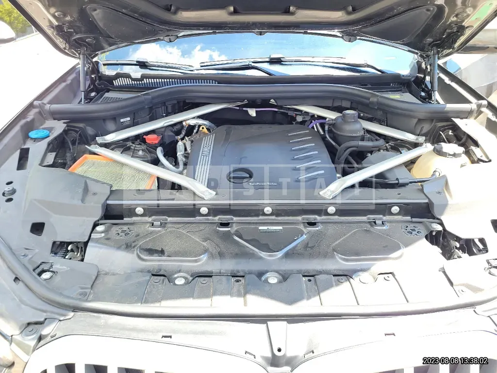 Photo 2 of 50: 2021 BMW X6 xDrive 30d, VIN WBAGT8105M9H07891 — Korean insurance auction