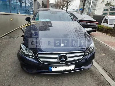 Photo 1 of 22: 2017 Mercedes-Benz E220d, VIN WDDZF0EBXHA166585 — Korean insurance auction