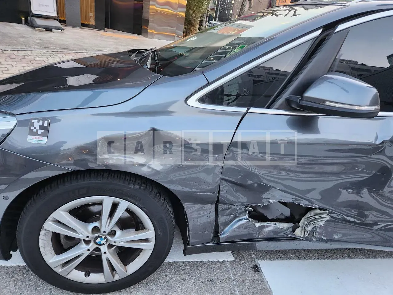 Photo 2 of 7: 2016 BMW Active Tourer, VIN WBA2C1109GV707502 — Korean insurance auction