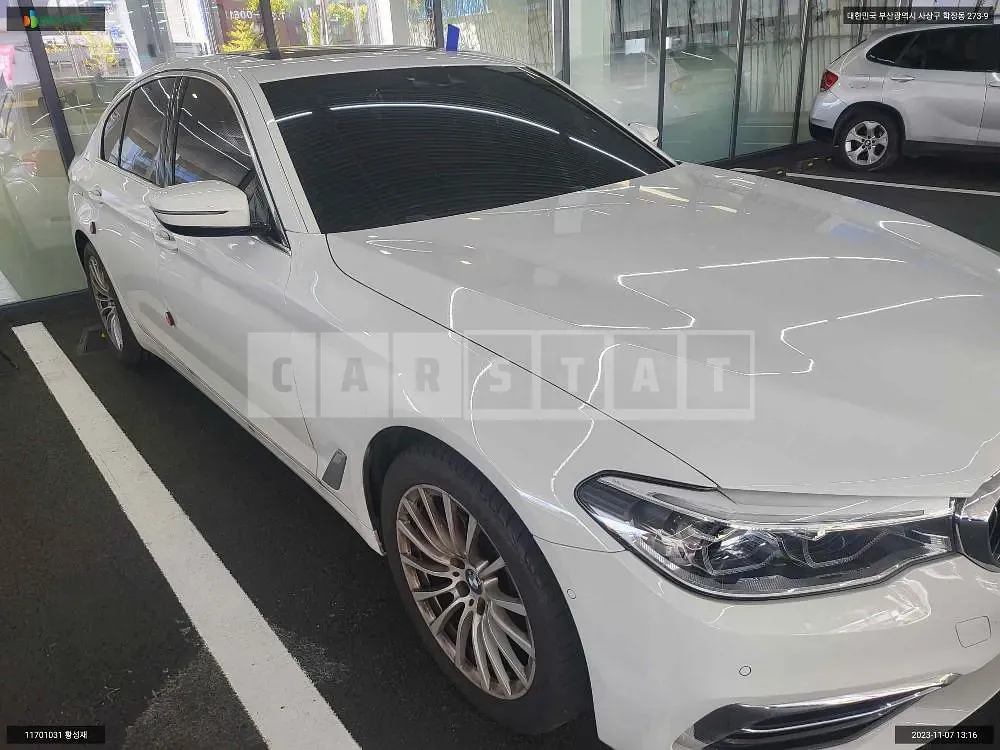 Photo 2 of 14: 2020 BMW 520i Luxury, VIN WBAJK9109LCE88112 — Korean insurance auction