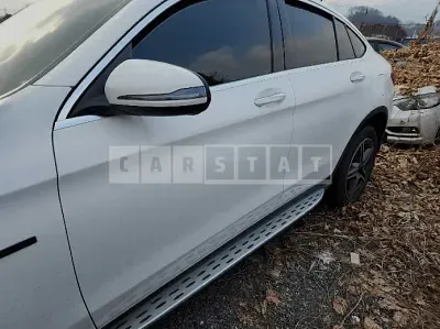 Photo 1 of 9: 2020 Mercedes-Benz GLC300 e 4Matic Coupe, VIN W1N0J5DB0LF831403 — Korean insurance auction
