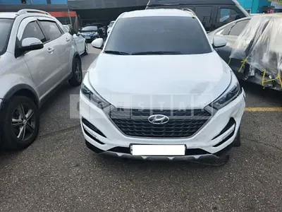 Photo 1 of 40: 2018 Hyundai Tucson, VIN KMHJ2815GJU755755 — Korean insurance auction