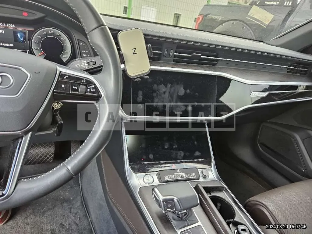 Photo 2 of 9: 2020 Audi A7 55 TFSI quattro, VIN WAUZZZF25LN070771 — Korean insurance auction