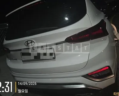 Photo 1 of 6: 2019 Hyundai Santa Fe 2.0 — Korean insurance auction