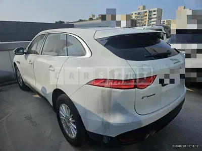 Photo 1 of 18: 2018 Jaguar F-Pace 20d — Korean insurance auction