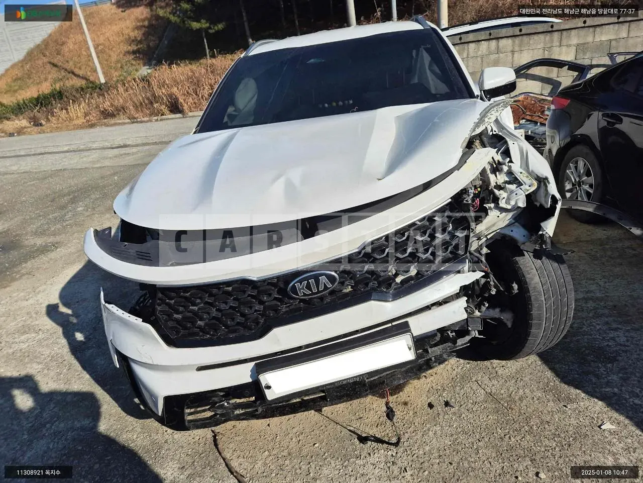 Photo 2 of 16: 2020 Kia Sorento, VIN KNARJ81BGMA034041 — Korean insurance auction