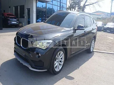 Photo 1 of 48: 2015 BMW X1 xDrive18d, VIN WBAVP7107FV207308 — Korean insurance auction
